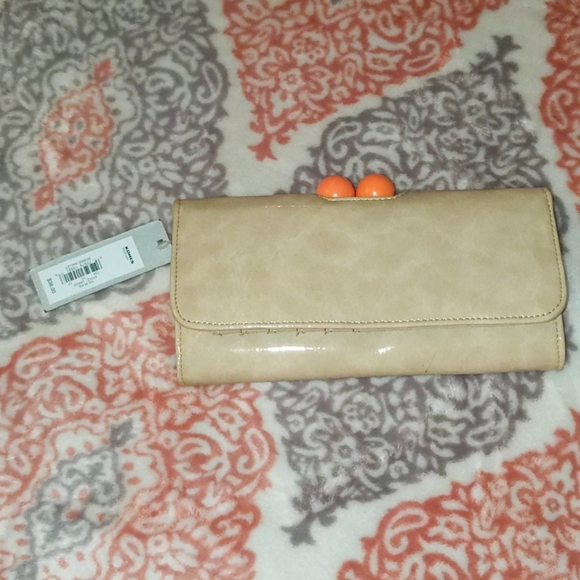 Wallet - Picture 1 of 7